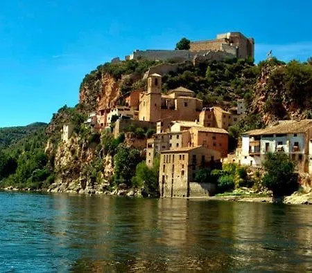 Οργανωμένο κάμπινγκ Paraiso Bell Tent Τορτόζα